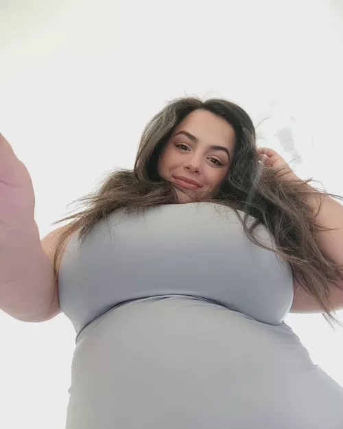 Fat girls fuck better :)