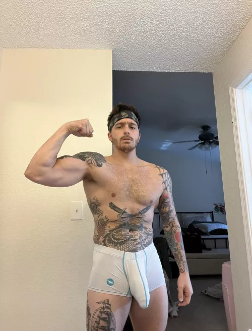 How do you like my new underwear 👀