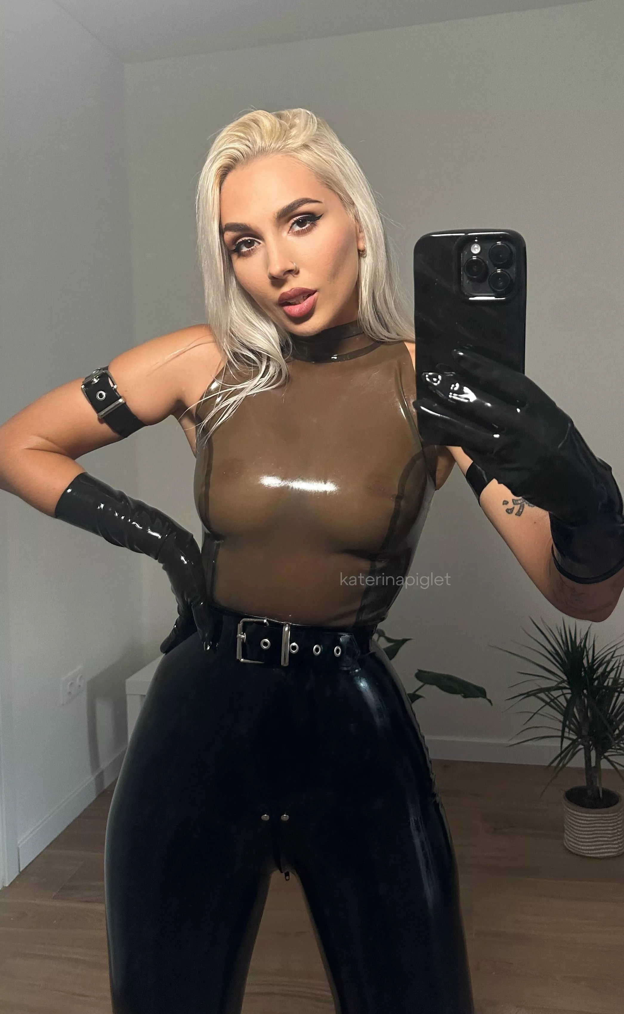 i've heard you like seethru. so do I