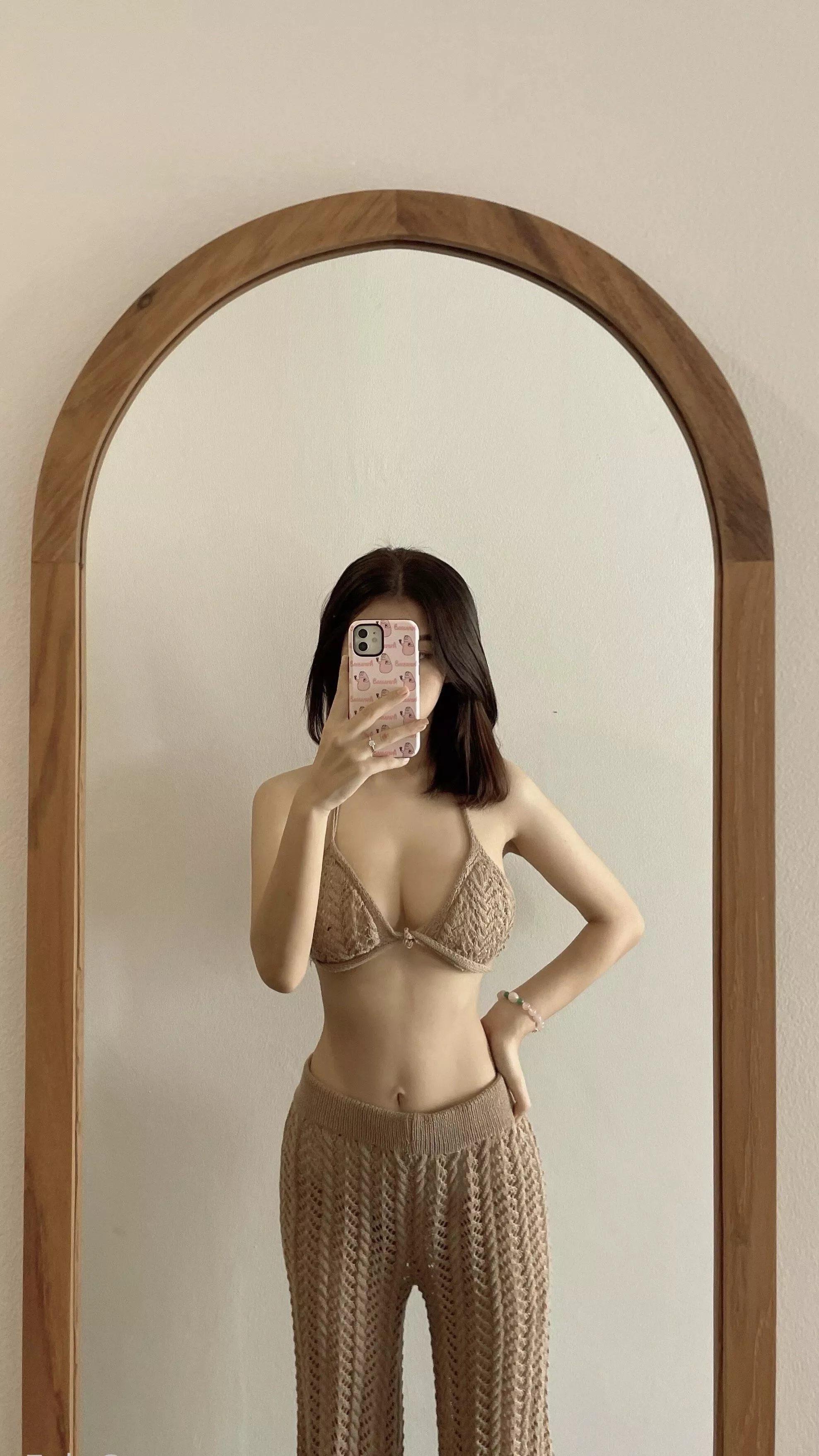 Mirror shot