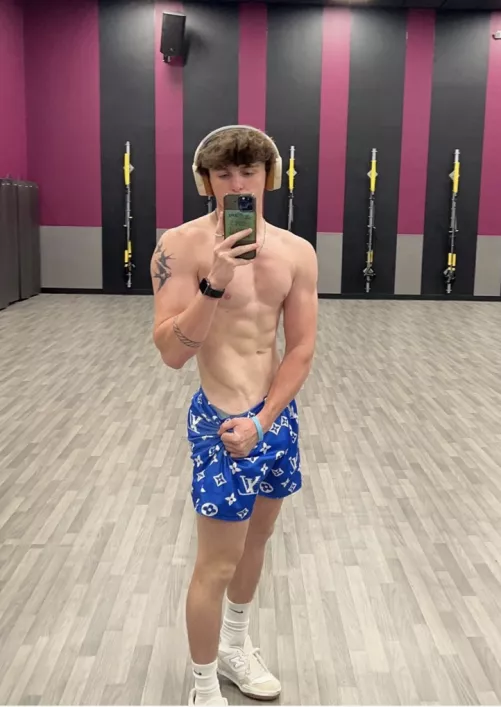 wanna come into locker room?