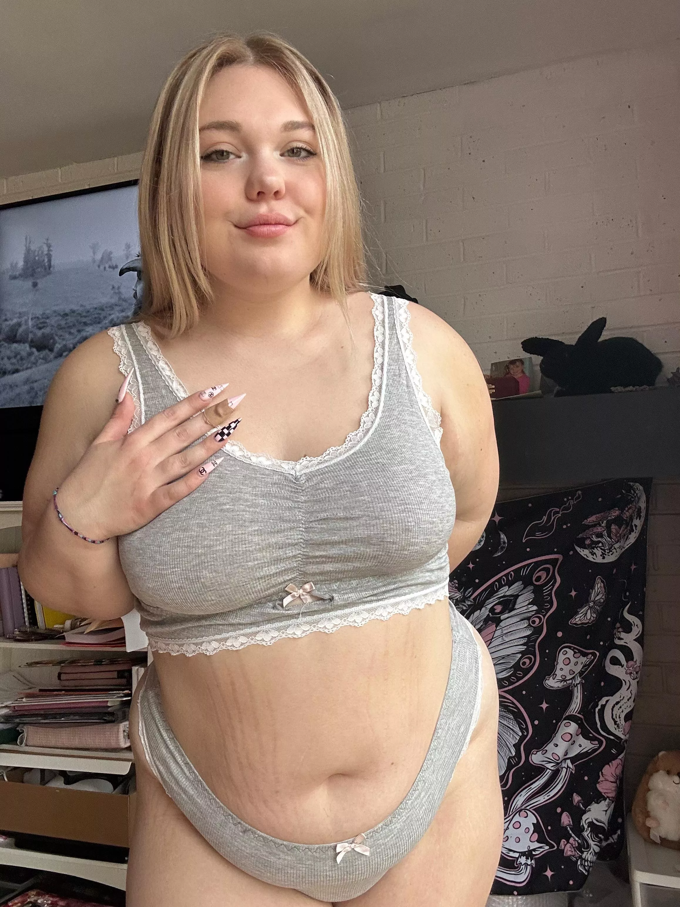 What should I get for lunch today, McDonald’s or taco bell?