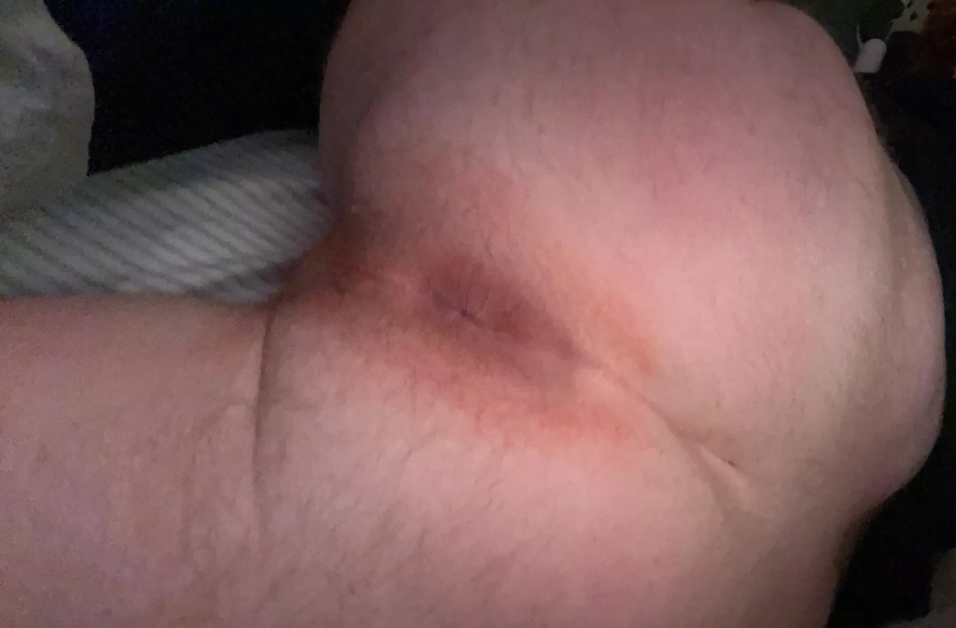 Will you please pound my hole it’s begging🤤