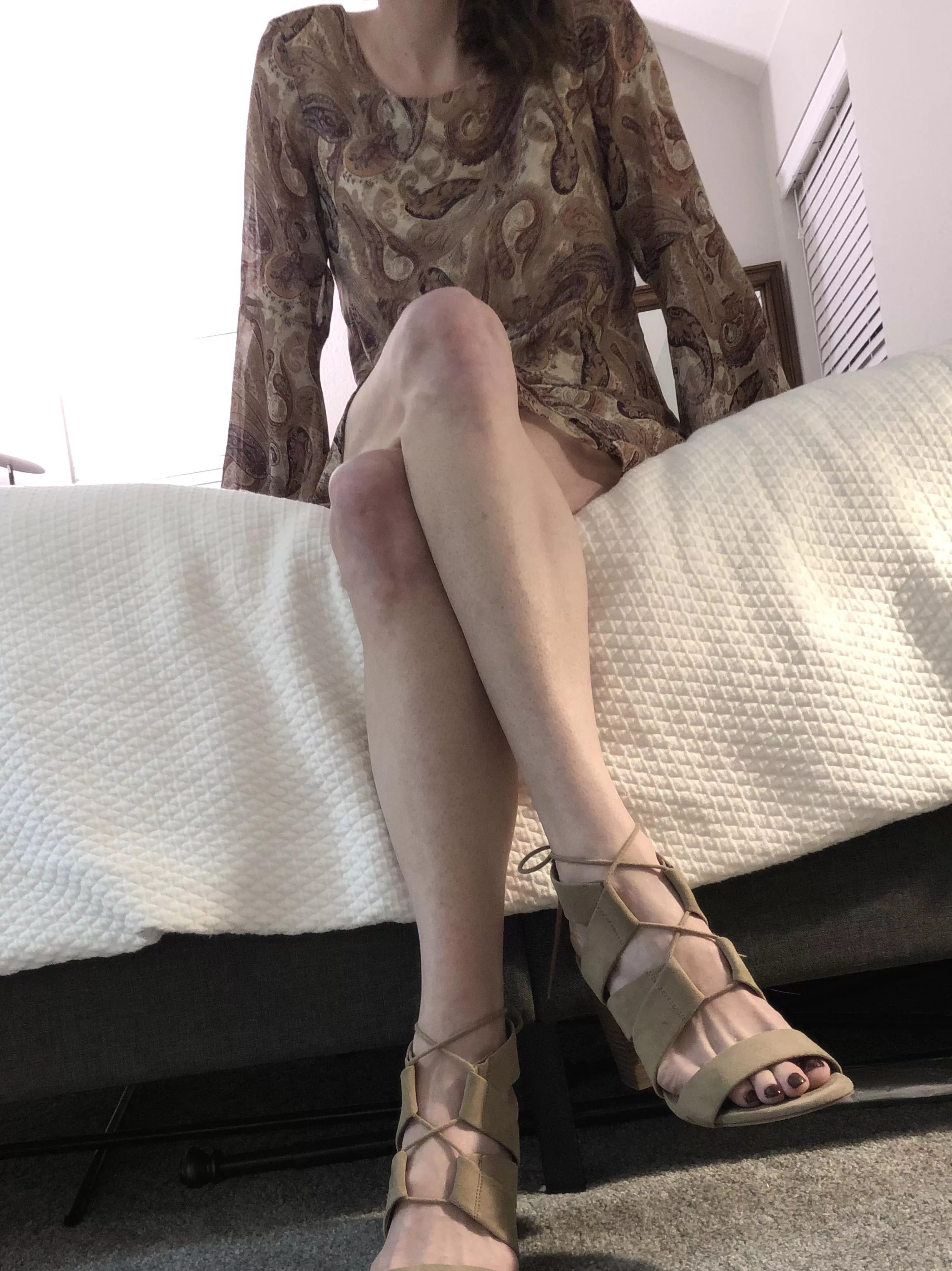 34F Last minute trip to LA tomorrow read details