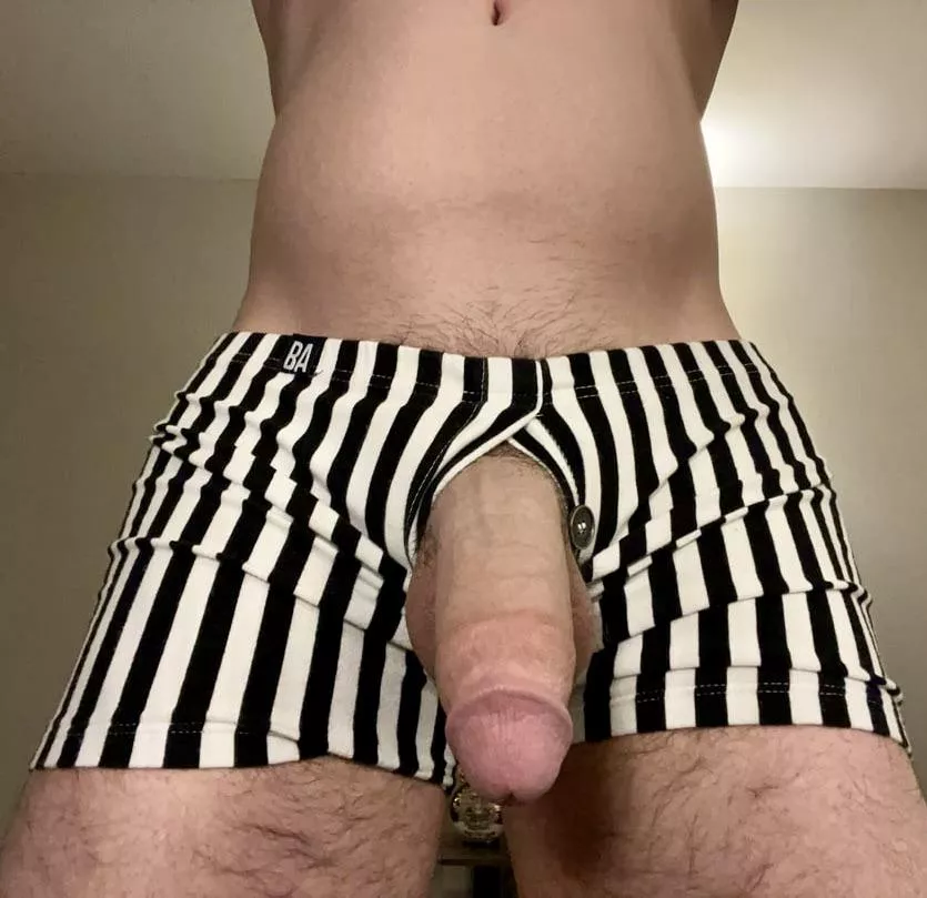 Do these stripes make me look fat?