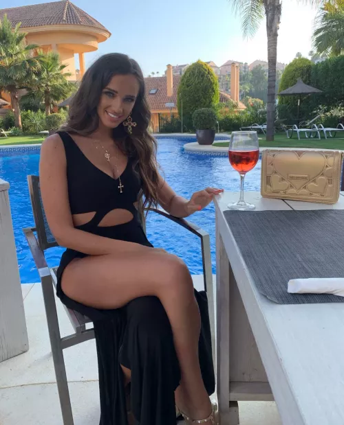 Do you like my dress?