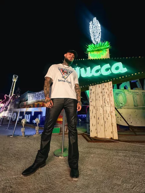 Hopefully clothed posts get love on here too