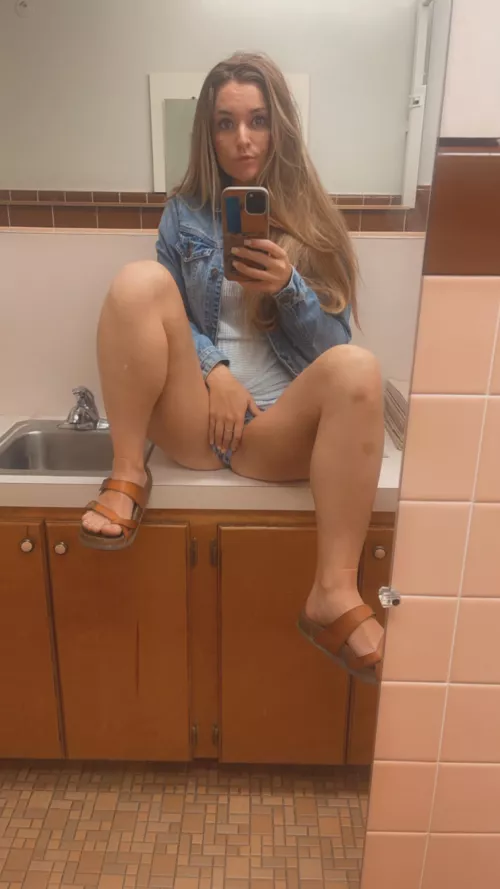 Is it horny at work today or is it just me