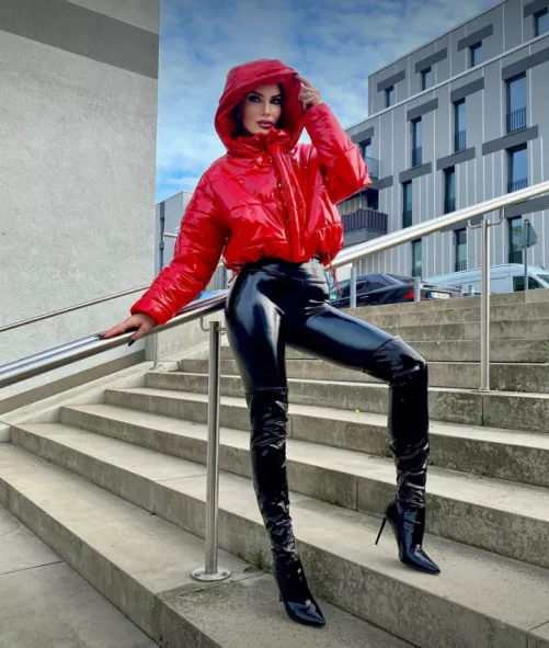 is it too shiny in public?