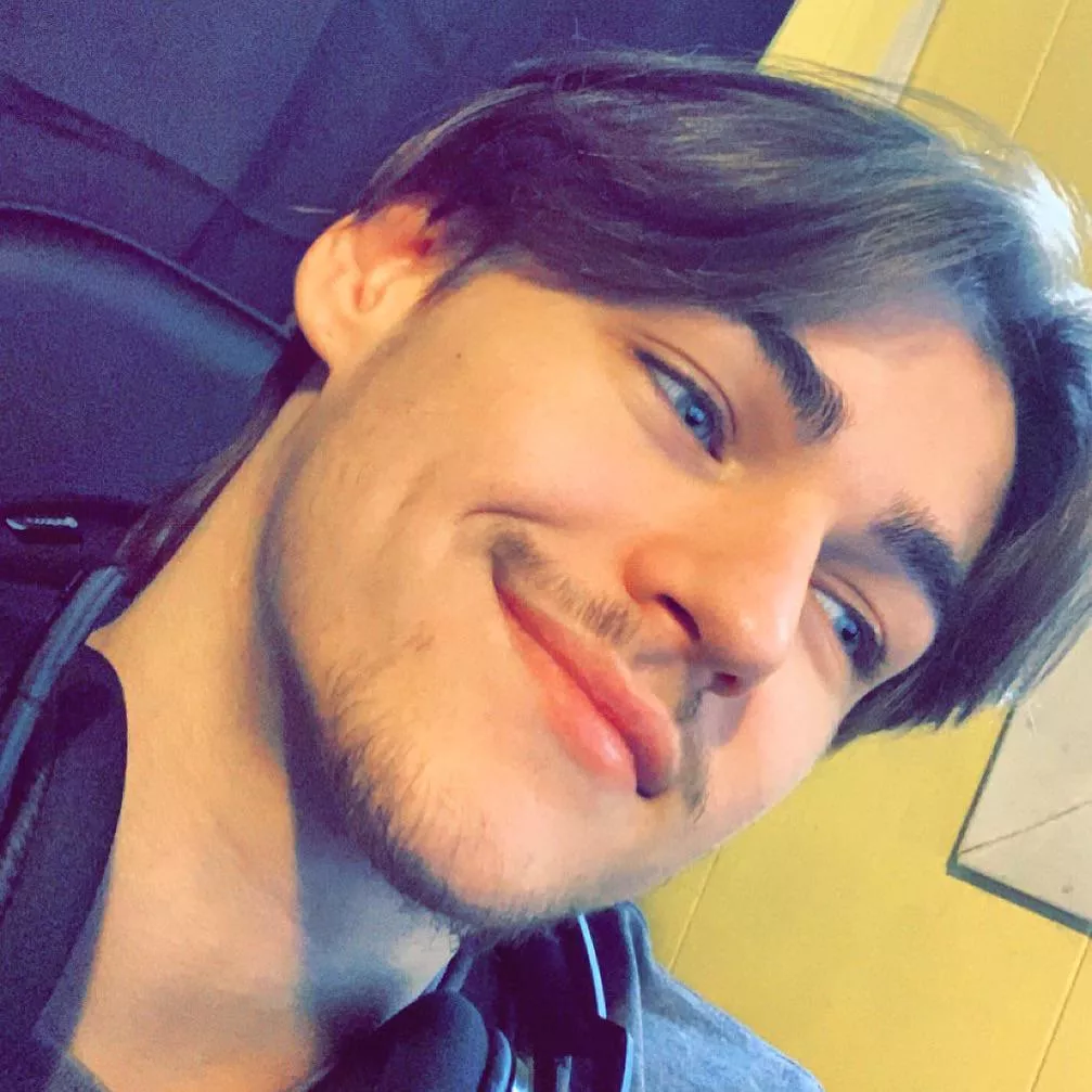 Need some Rainbow six siege players who have passion to win haha 