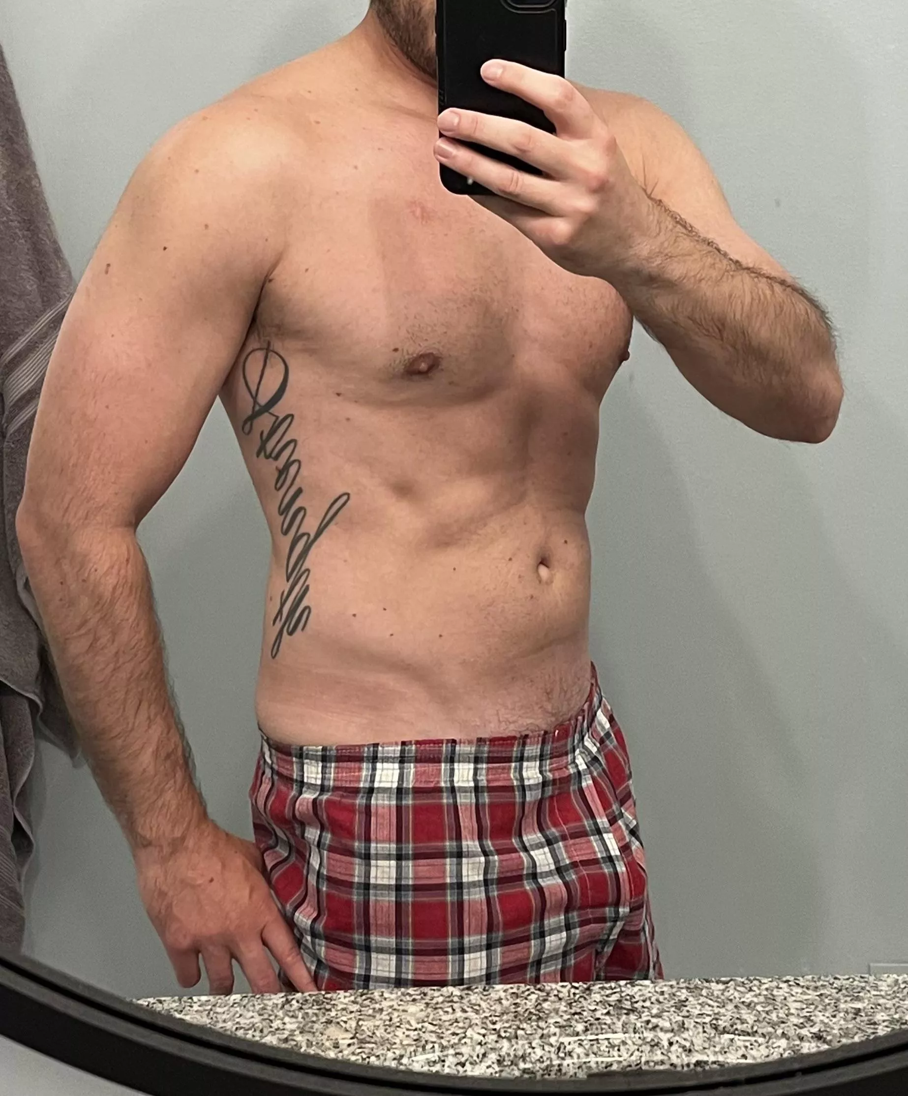 Professional shower buddy wanted: apply within