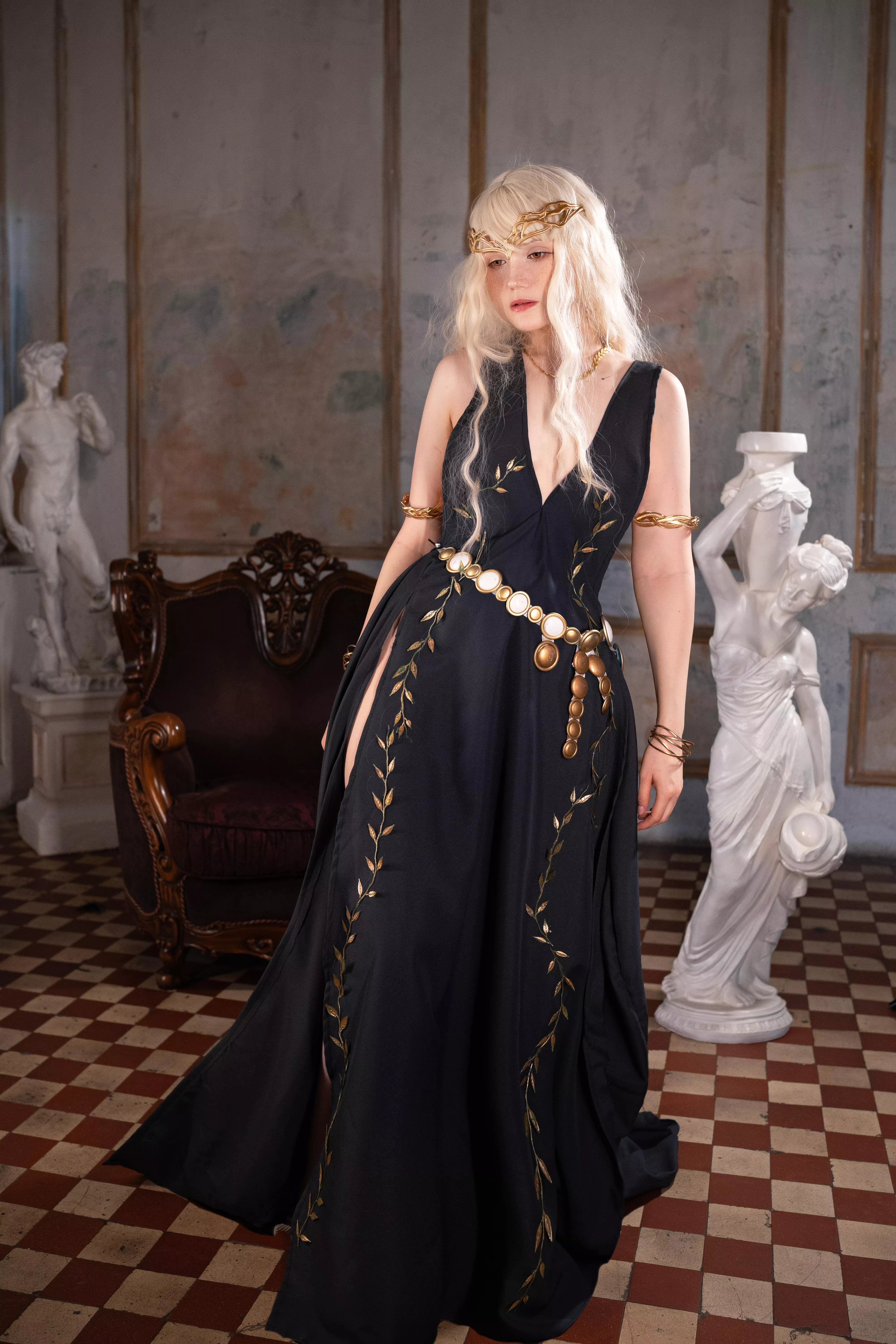 Queen Marika cosplay by Neyrodesu 