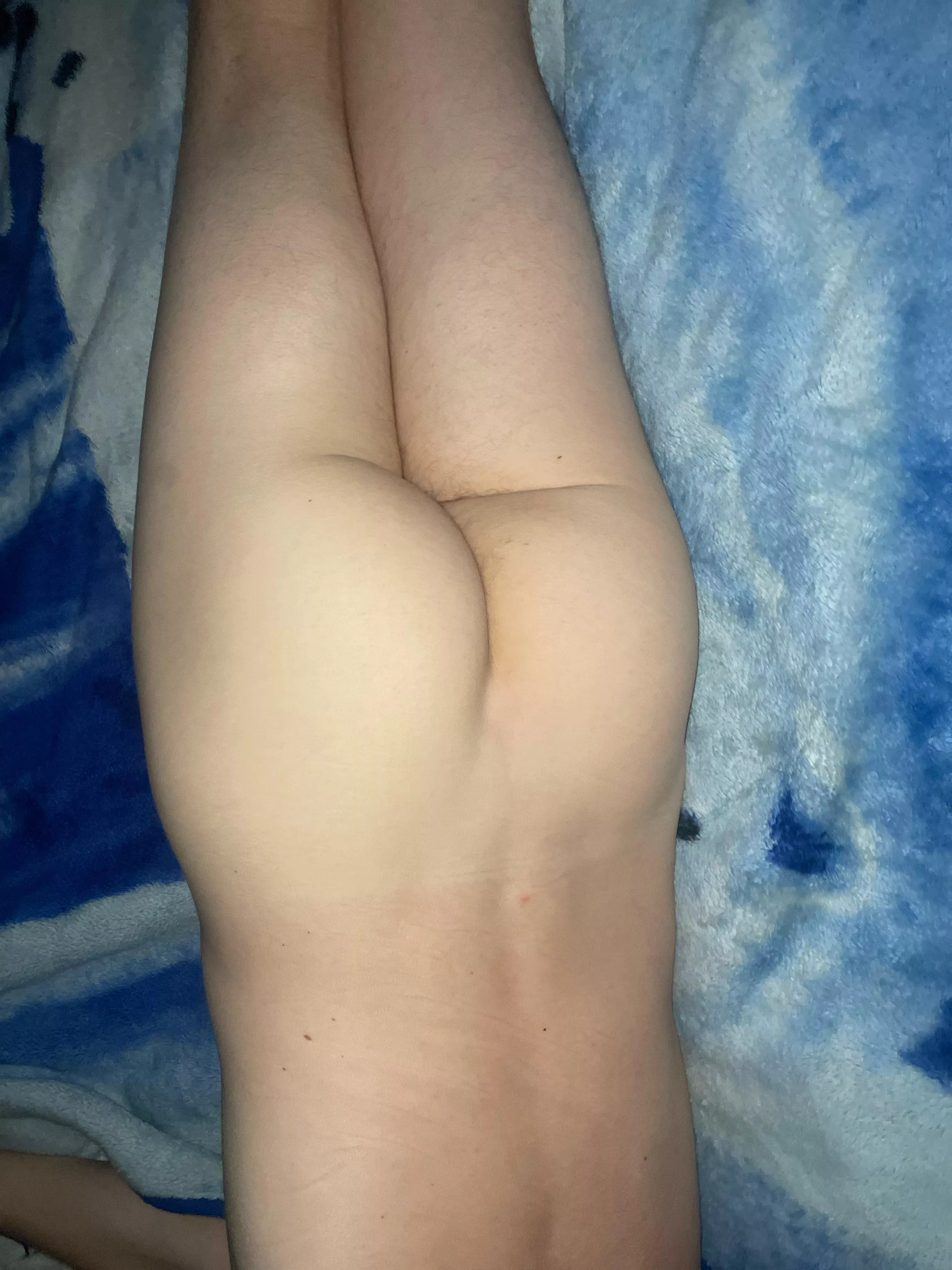 Would you give me 👅 or 🍆?