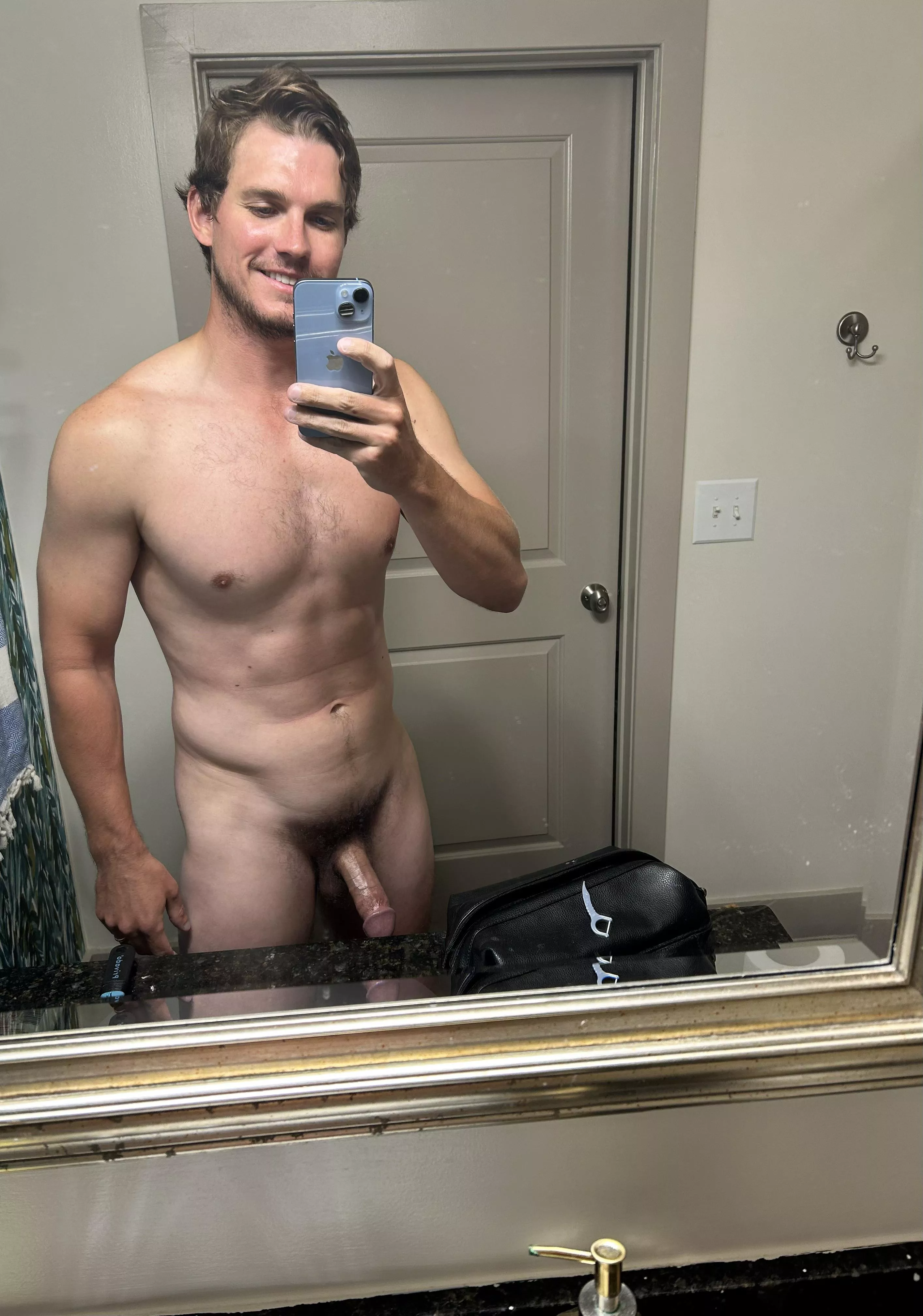 A little sweaty after a run. Come dry me off?