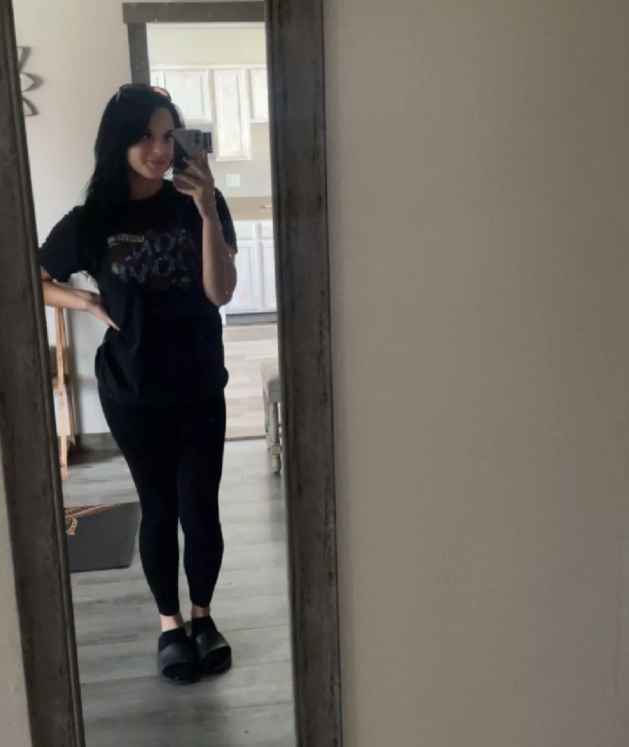 Another day another mirror selfie