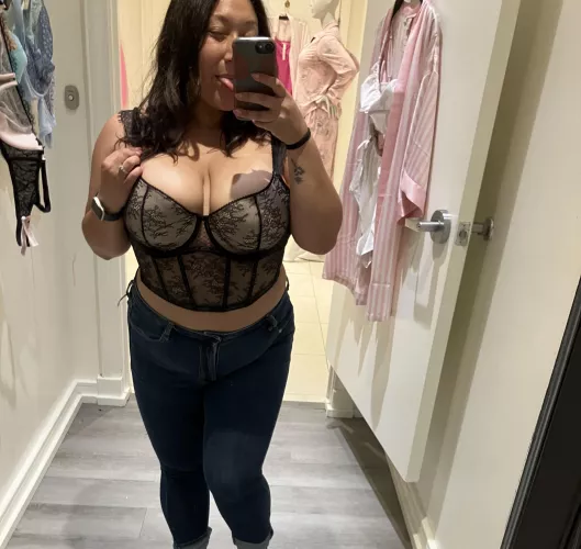 Are corsets appreciated? 