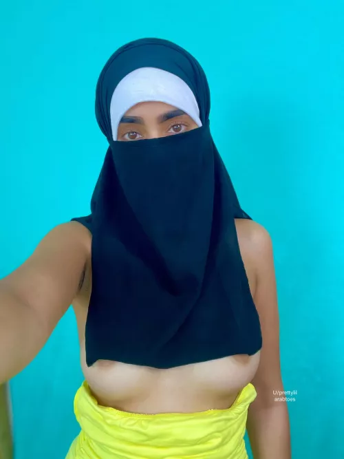 Drop 'hi' if you still don't have my boobs in you'r dm's