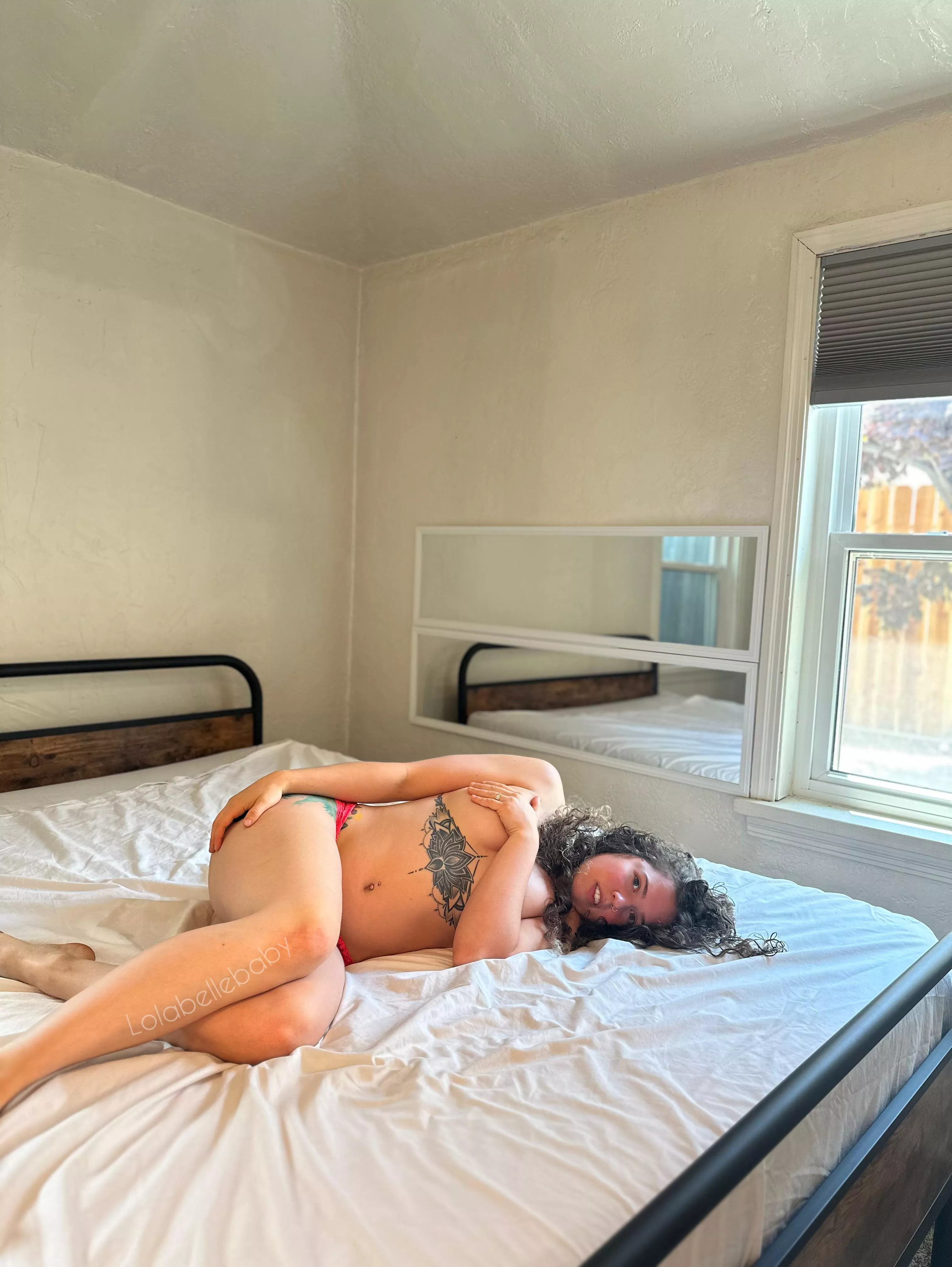 Let’s cuddle babe 🥰