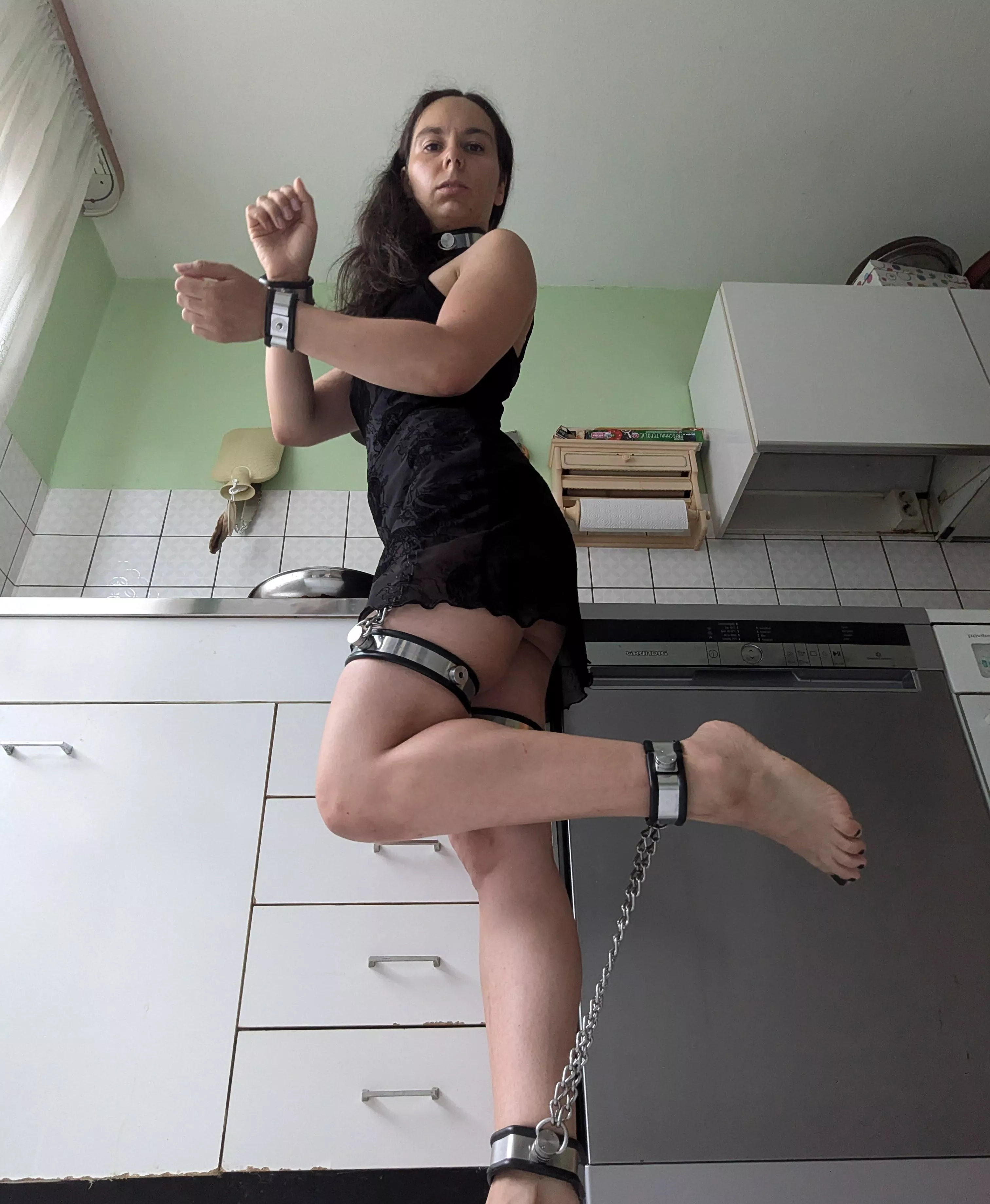 Restraints make household chores more fun 🥰⛓️🔒