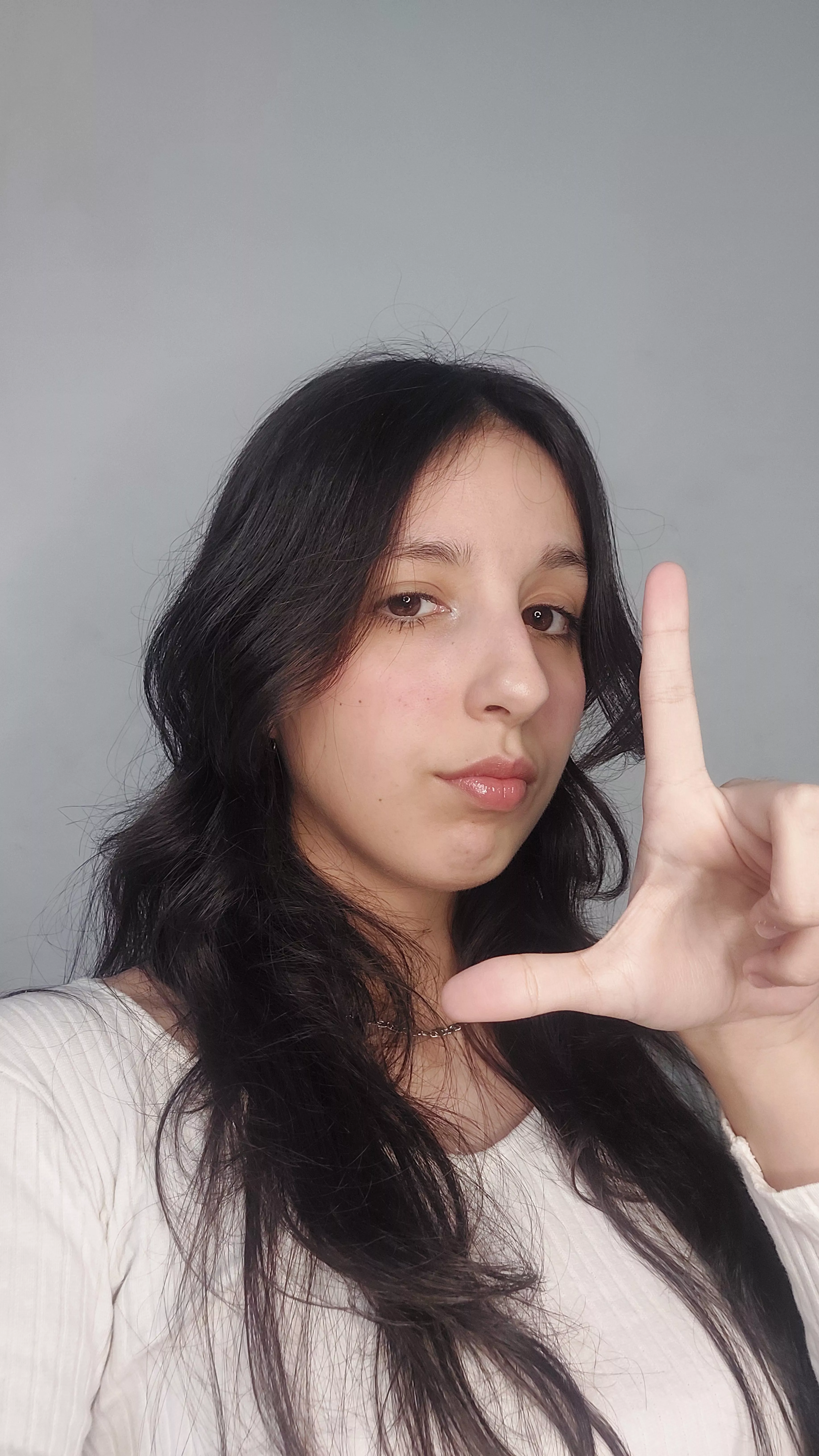 Something that give me pleasure is to see you pussyfree, that tiny worm don't deserve anything. Do you think?