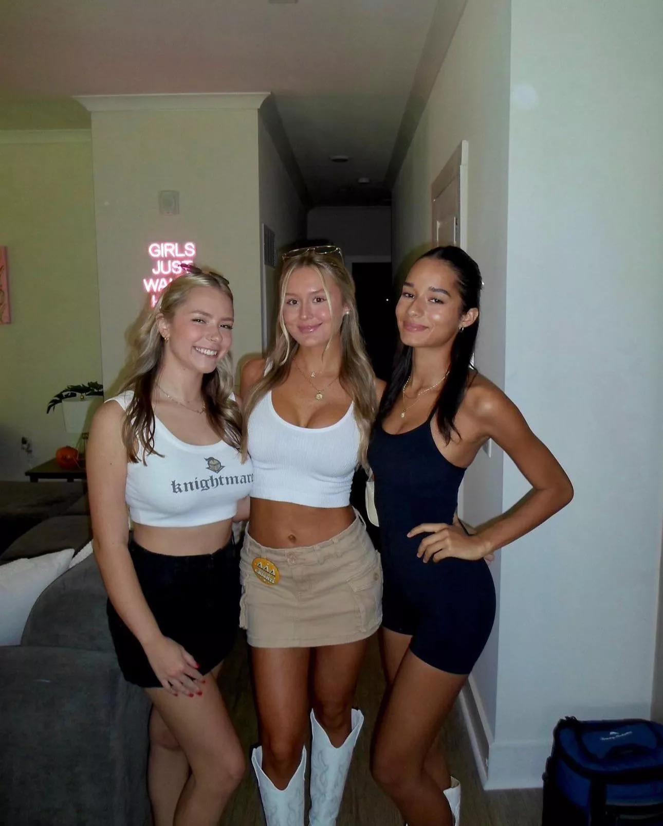 Sorority babes