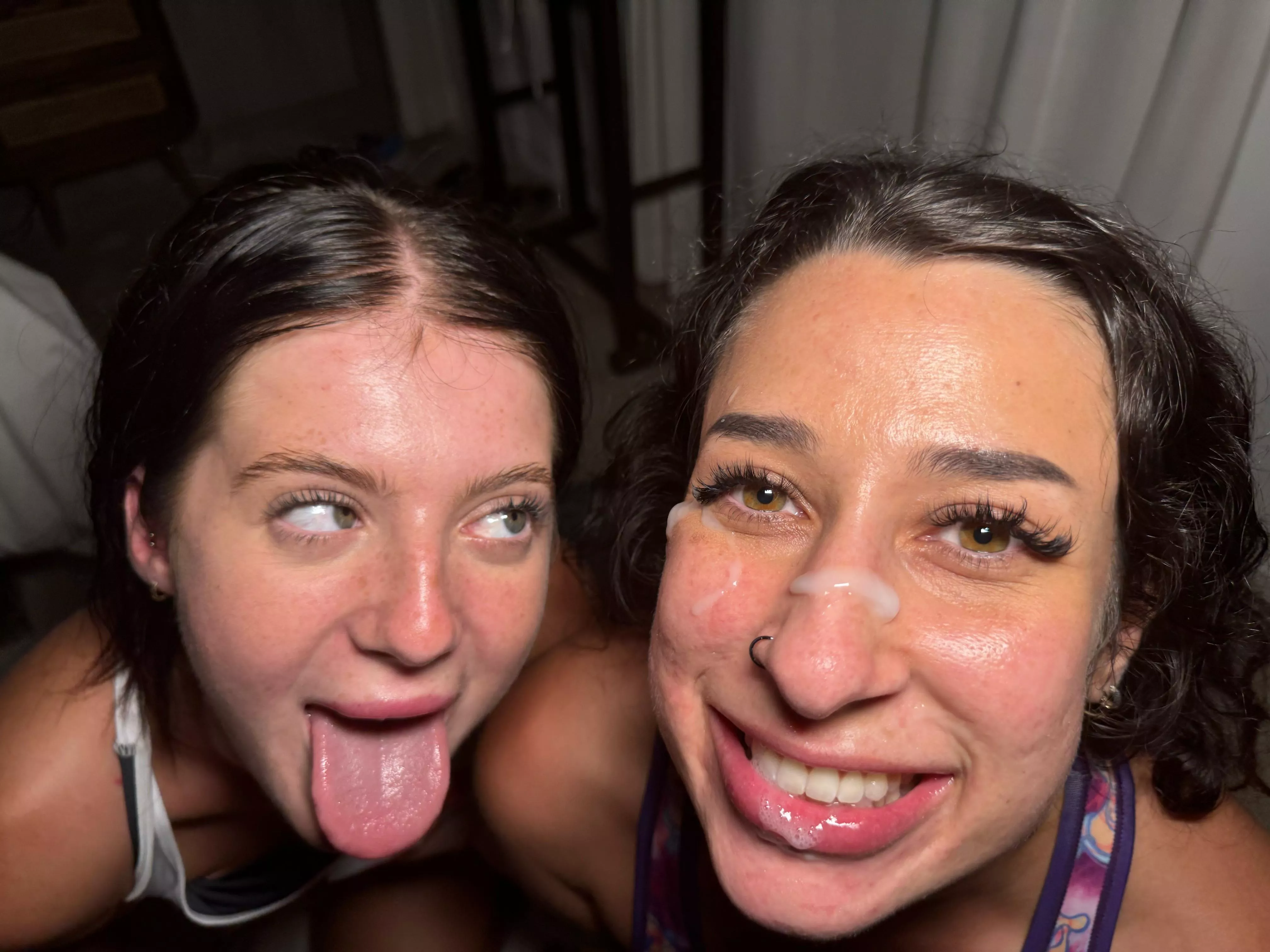 We found a boy on tindr & he gave me a facial