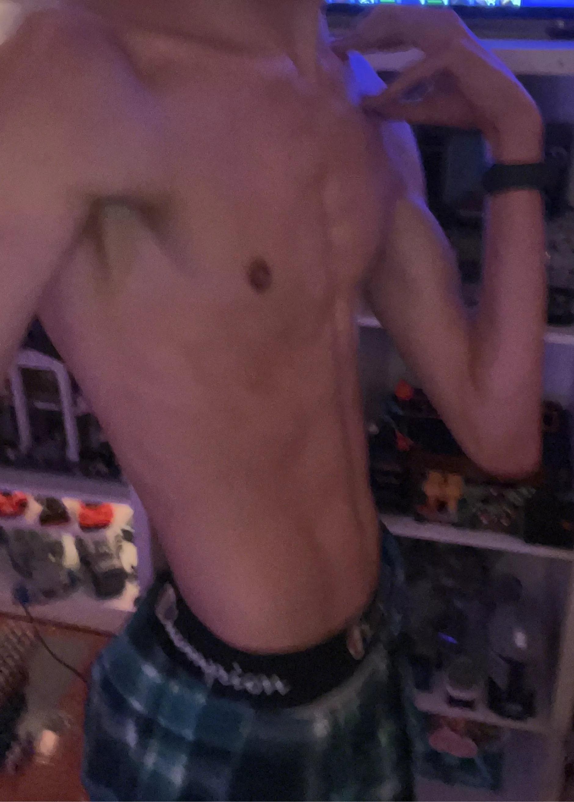 18 any guys here around my age? 18 any guys here around my age?