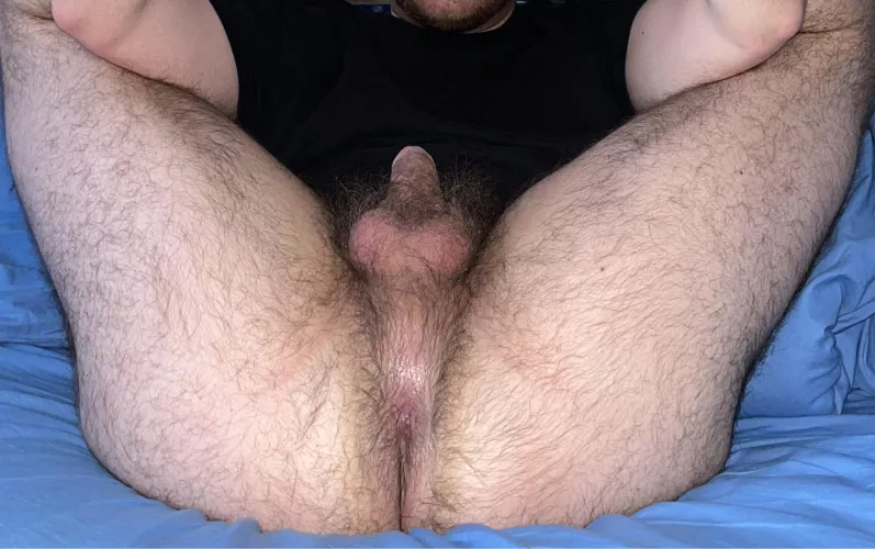 24 Do dads like hairy holes? 🥺 snap: hairyassryan