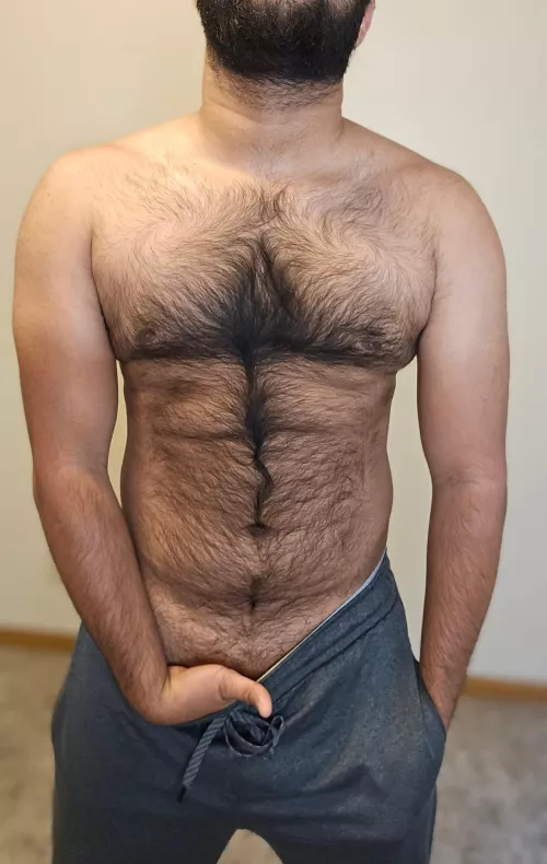 Are grey sweatpants still a thing? 