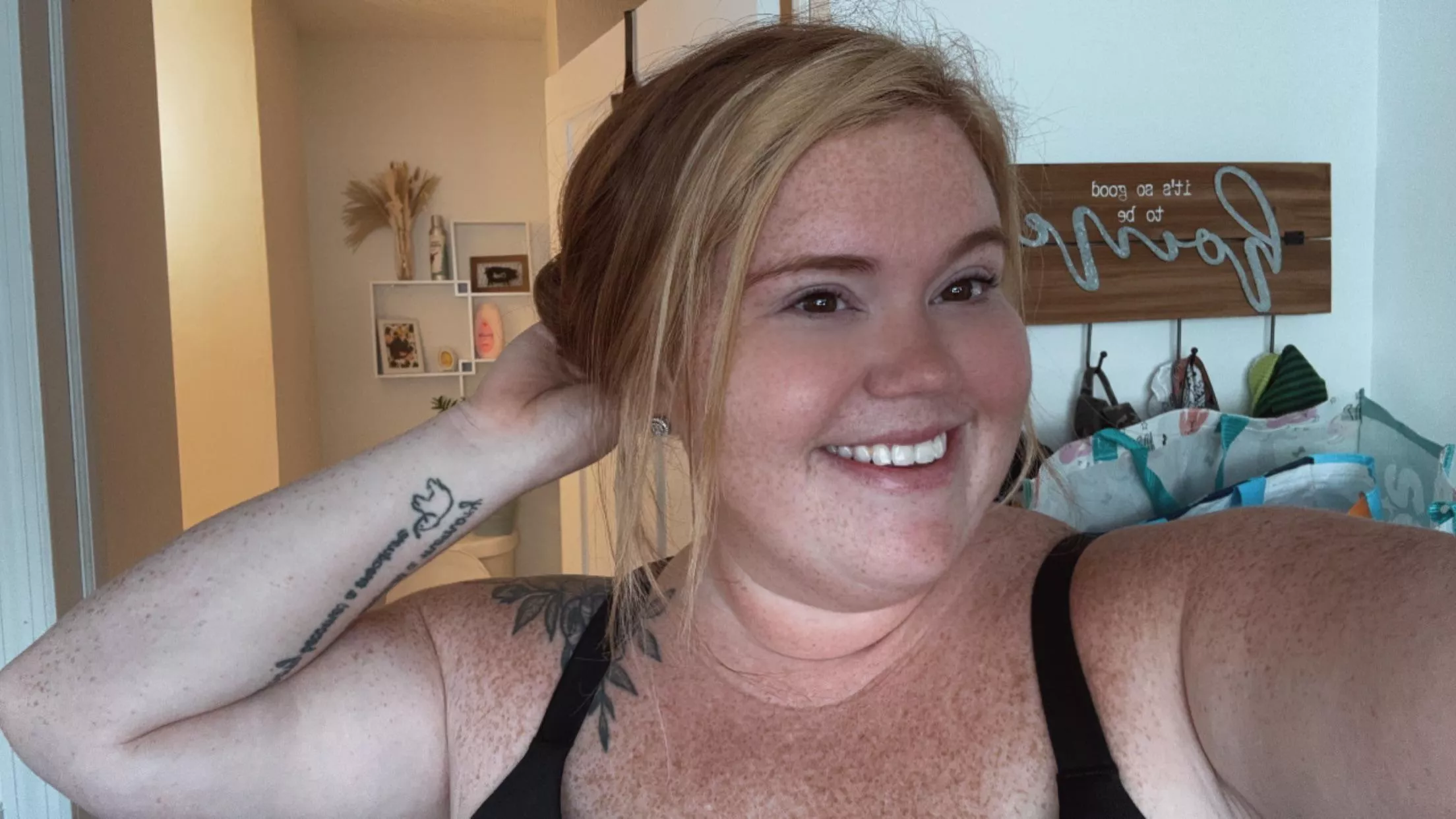 Count all my freckles with your tongue please! [IRTR]