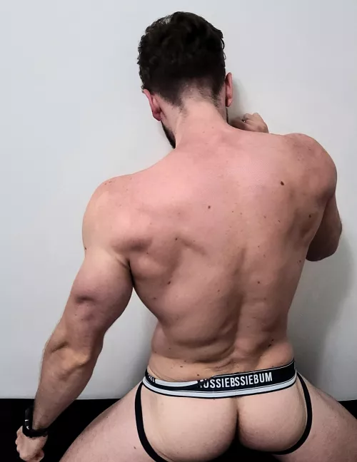 How do you like my jock?