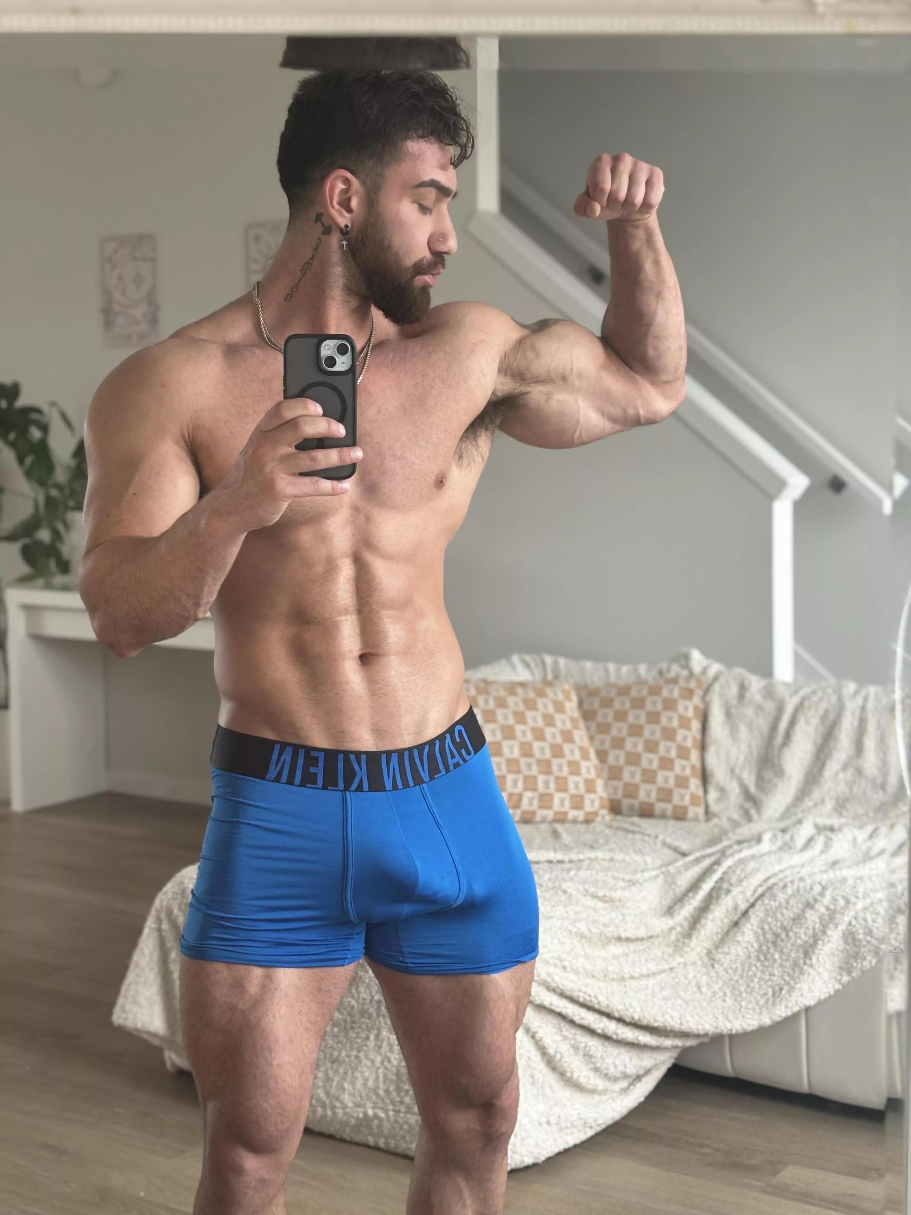 I think blue looks good on me 