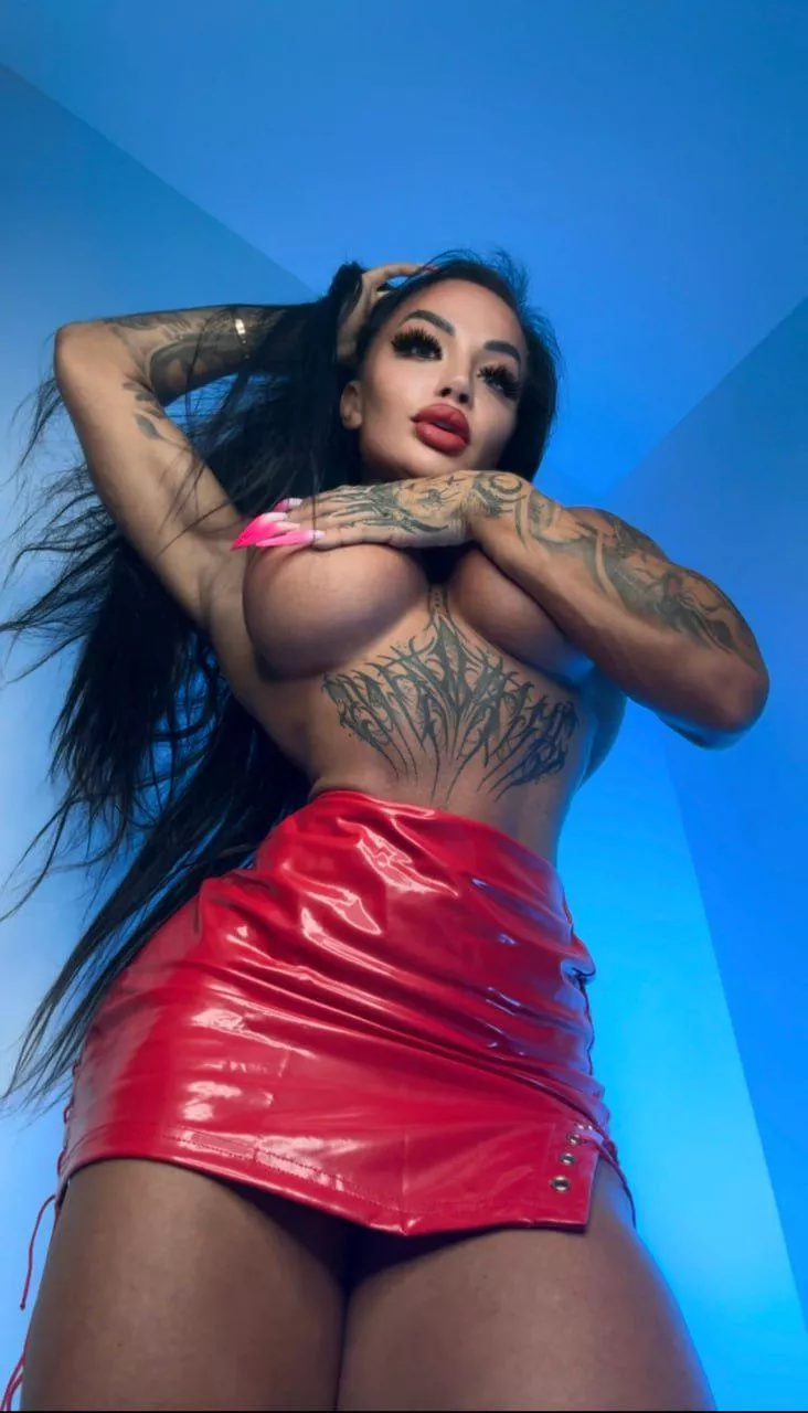 love how my body looks here 