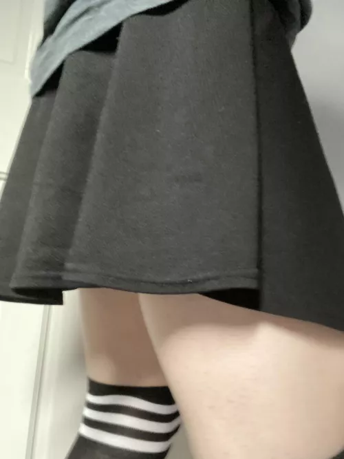 Thighs are the Best >.<