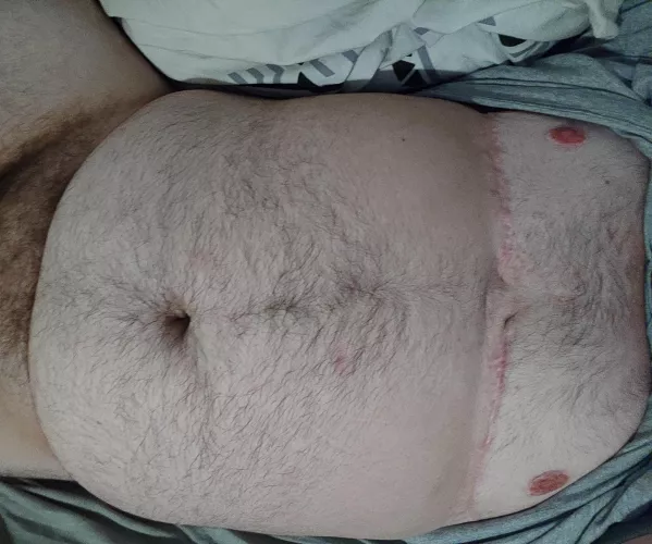 Trans cub just chilling in the summer heat