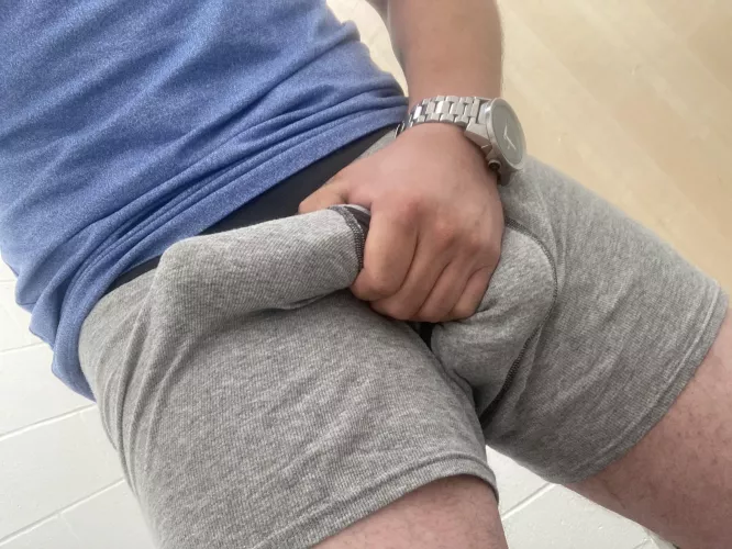 (37) horny af at work