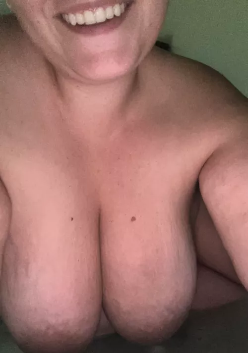 My biggest kink is posting all the nudes I send to hubby