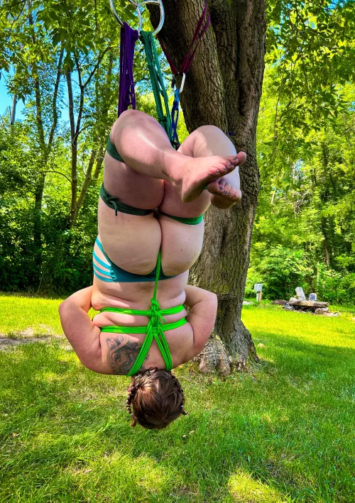 My First time trying suspension of any sorts [F]