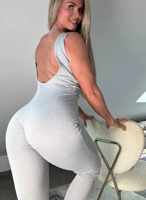thick trophy
