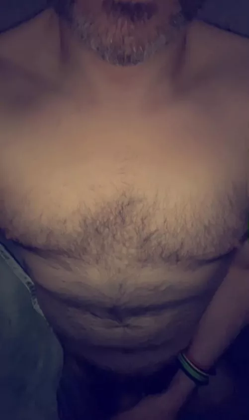 Three-dimensional chest