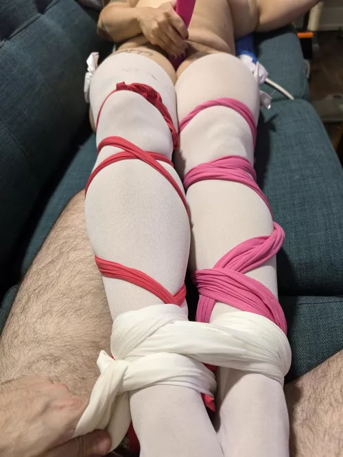 Tights instead of ropes! 