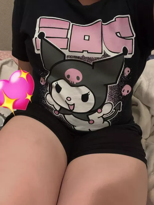 chest pump + big shirt = fake waist 👍