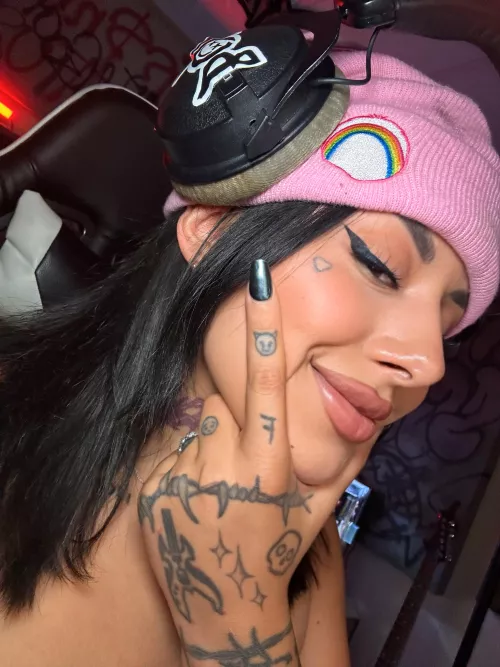 I will be your cute slut for today.