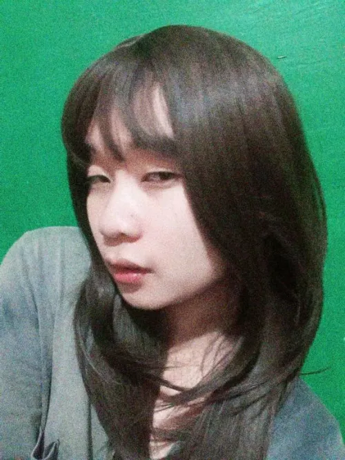 im moody, u can't handle me😕