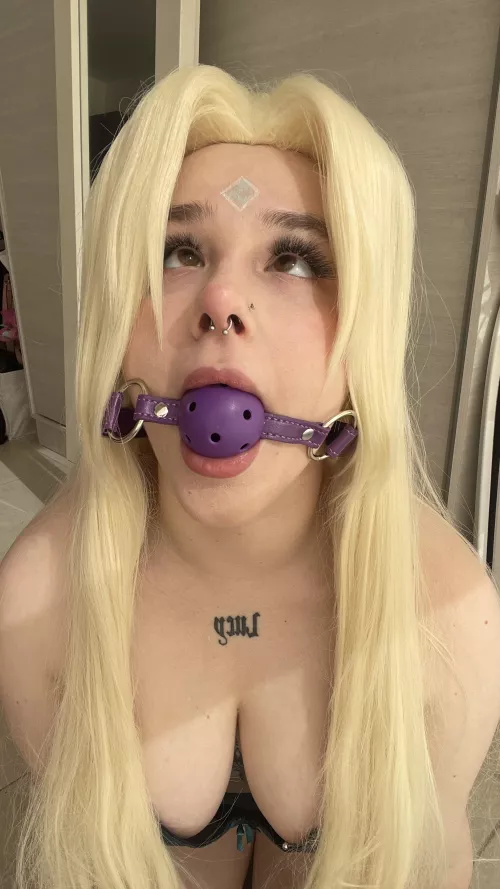 Tsunade by FoxyUzumaki [Naruto]