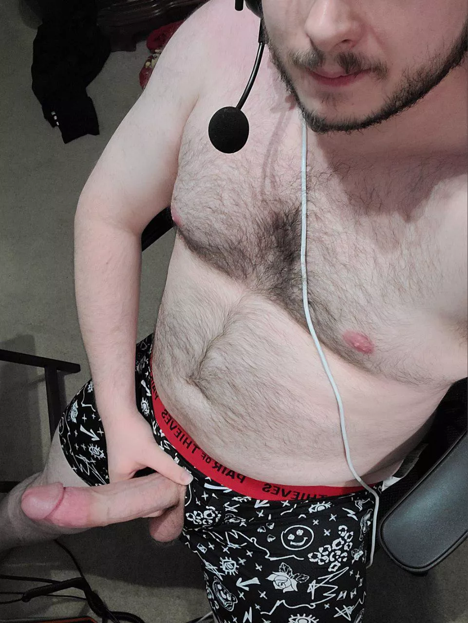 Wanna blow me while I game?