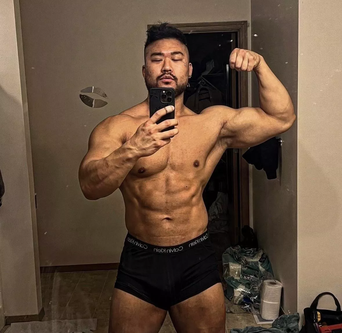 Currently accepting submission