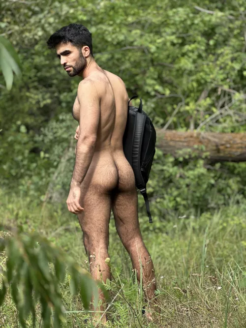 How would you spend your time with me on a forest cruise?🤤🌳