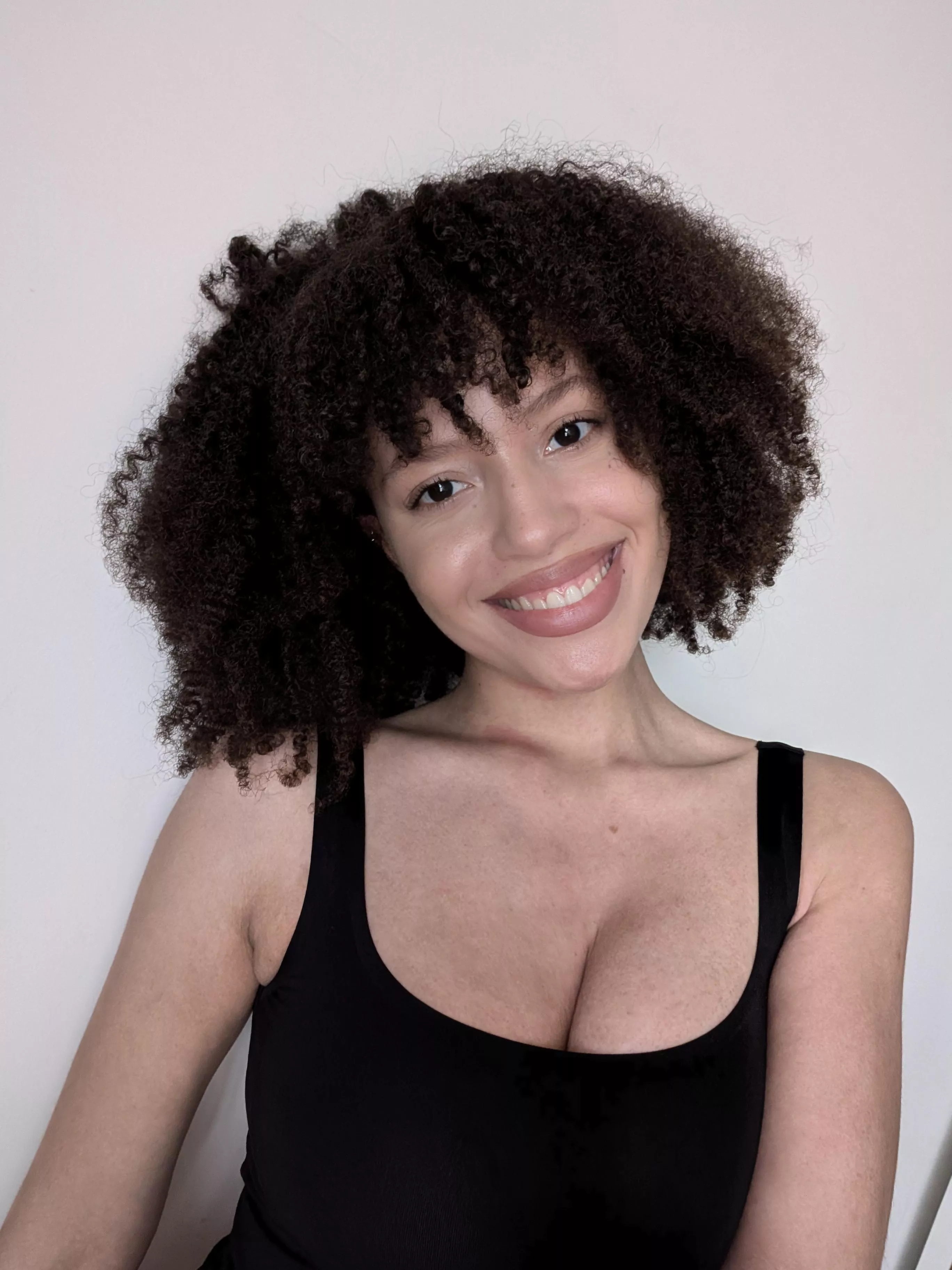 I feel beautiful when I see you noticing me