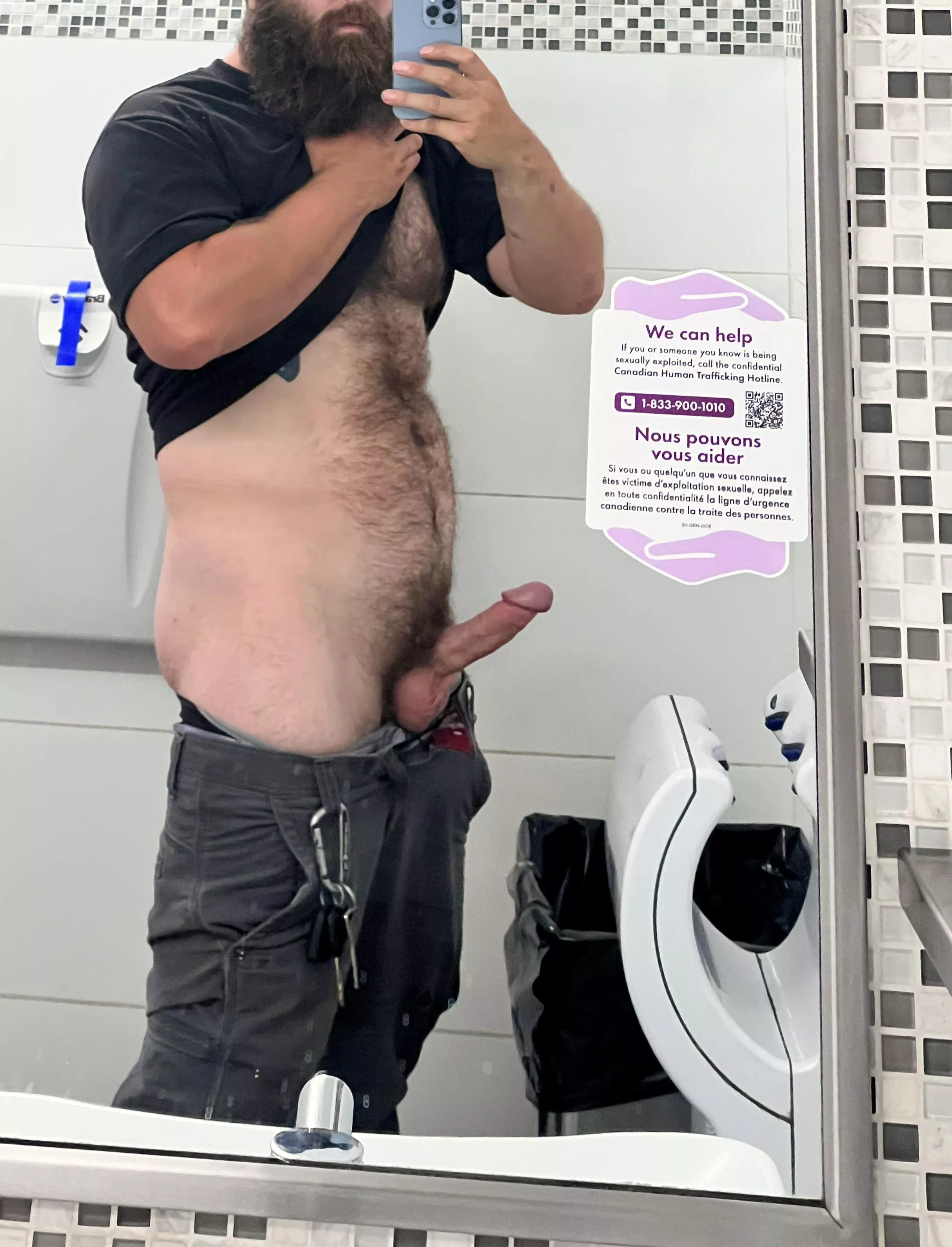 Standing at attention 🫡